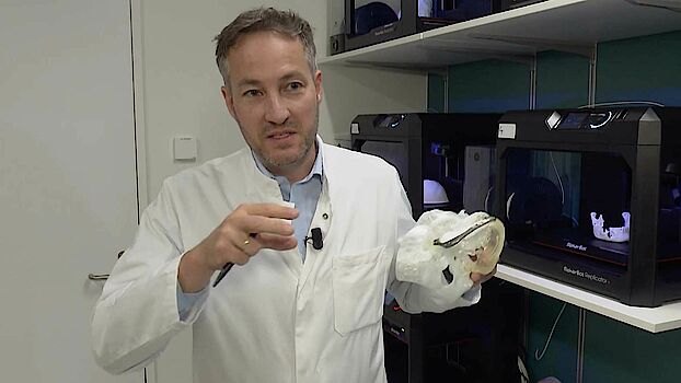 Prof Thieringer on Telebasel