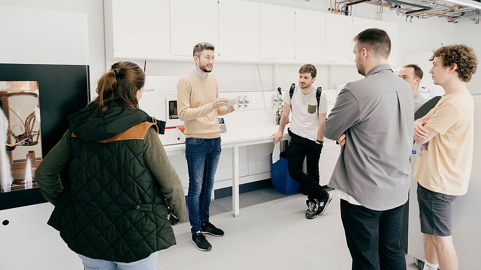 Lab Tour at the PhD Day