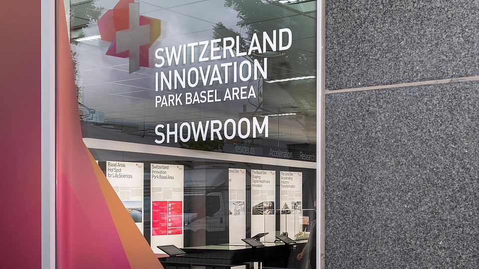 DBE at the new Showroom of Swiss Innovation Park h