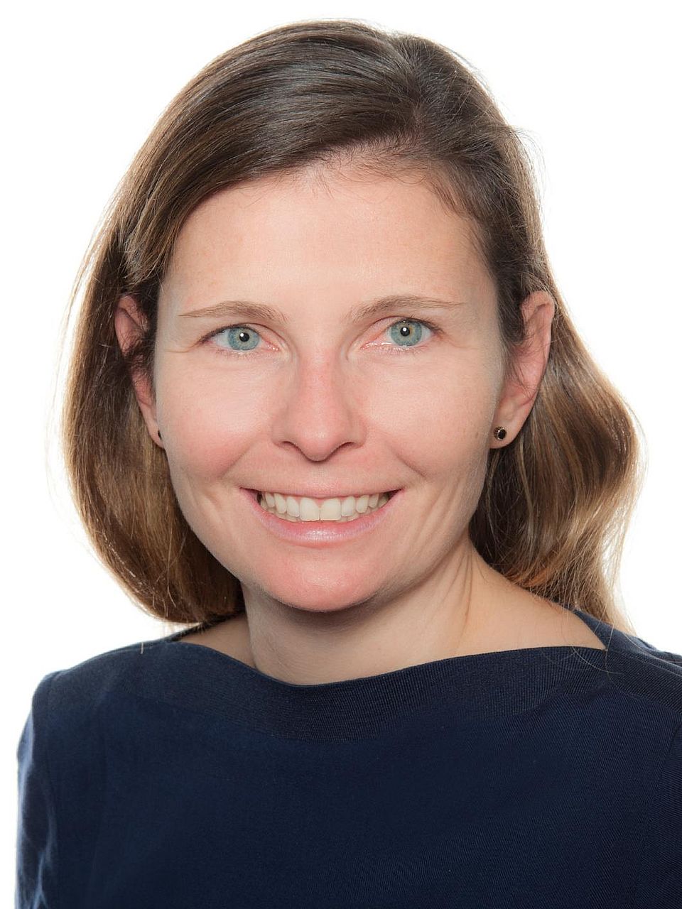 Dr. Eva Kesenheimer