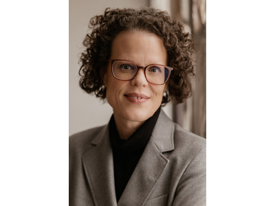Portrait_Eva-Scheurer_2024